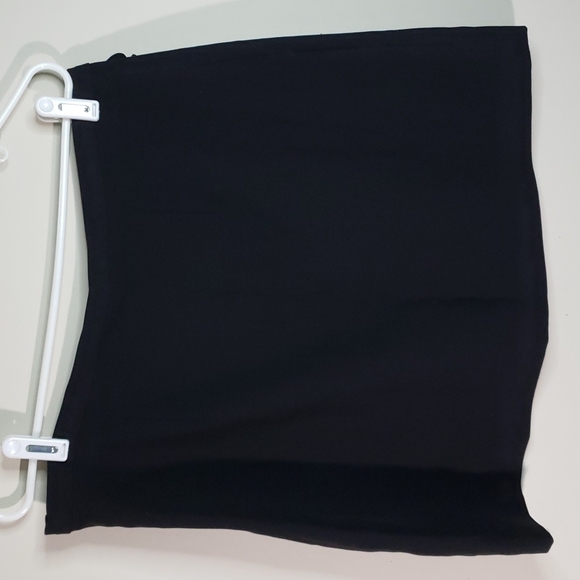 Victoria Beckham for Target Black Mini Skirt,  Size Large - Picture 3 of 7
